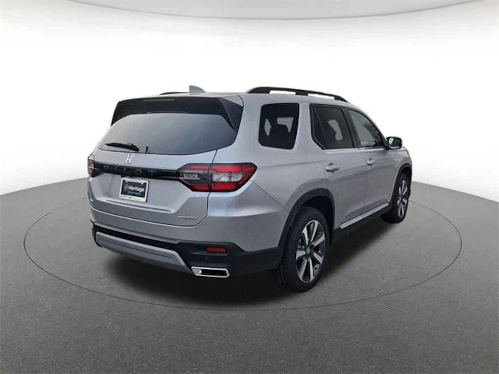 New 2025 Honda Pilot Touring SUV