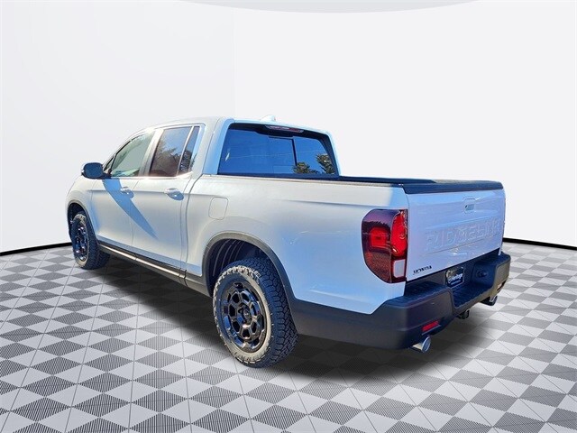 2025 Honda Ridgeline RTL photo 3