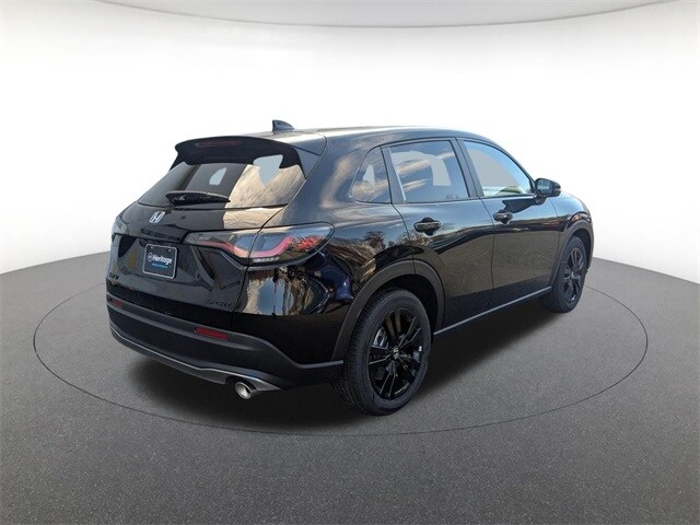 2026 Honda HR-V Sport photo 4