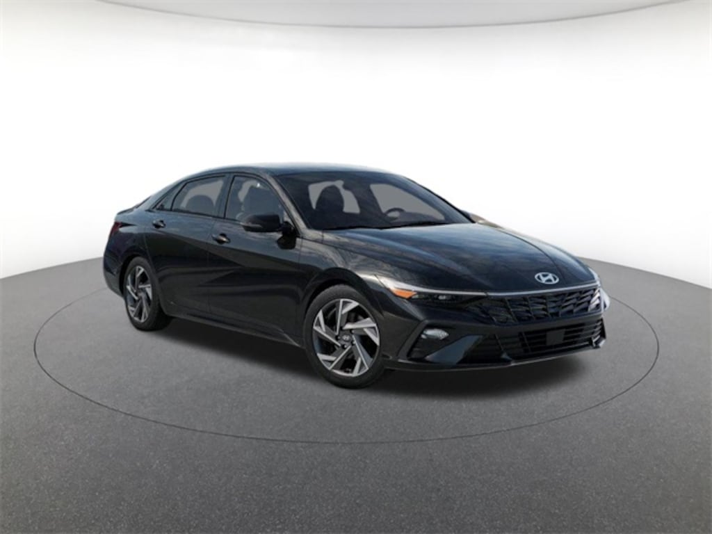 New 2025 Hyundai Elantra SEL Sport Sedan