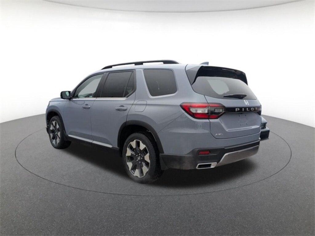 New 2026 Honda Pilot Touring SUV