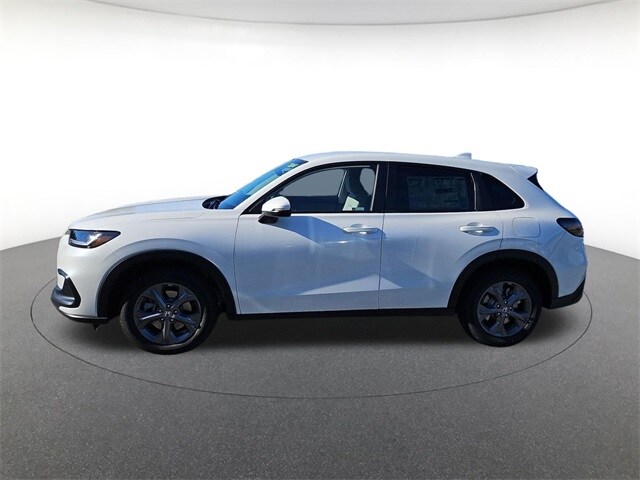 2026 Honda HR-V LX photo 2