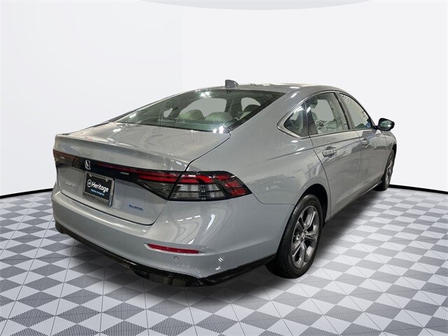 2025 Honda Accord Hybrid EX-L photo 4