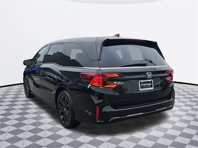 2026 Honda Odyssey photo 3