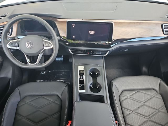 2026 Volkswagen Atlas SE - Photo 8