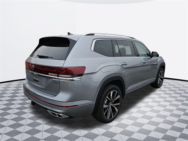 2025 Volkswagen Atlas SEL Premium R-Line photo 4
