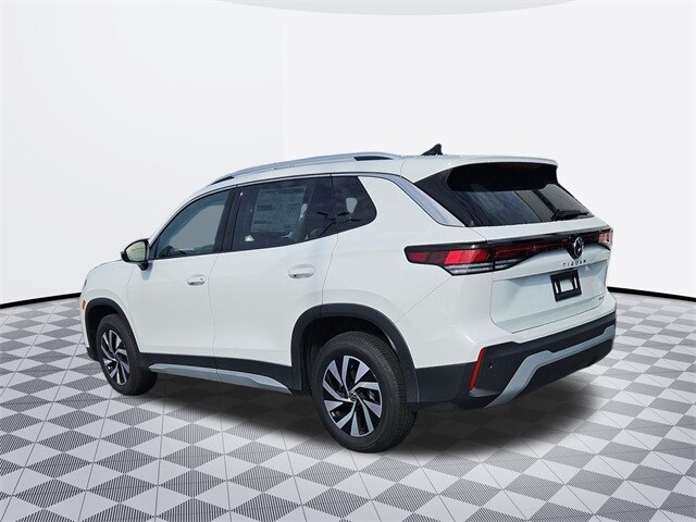 2025 Volkswagen Tiguan S photo 3