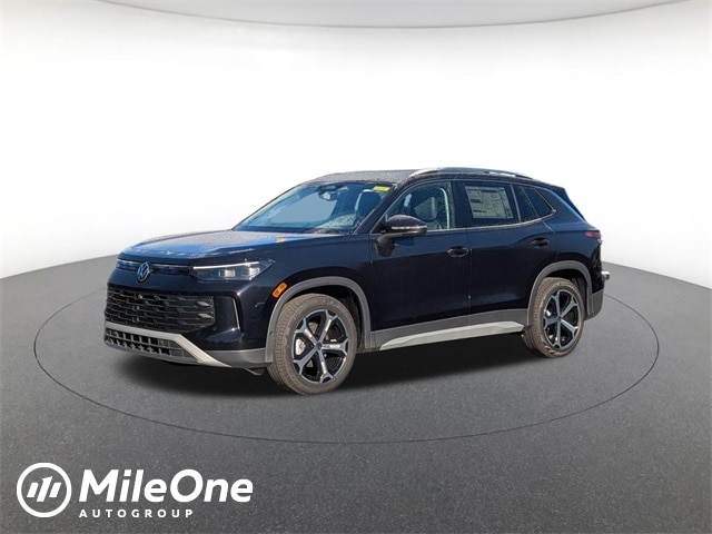 2026 Volkswagen Tiguan SE's photo