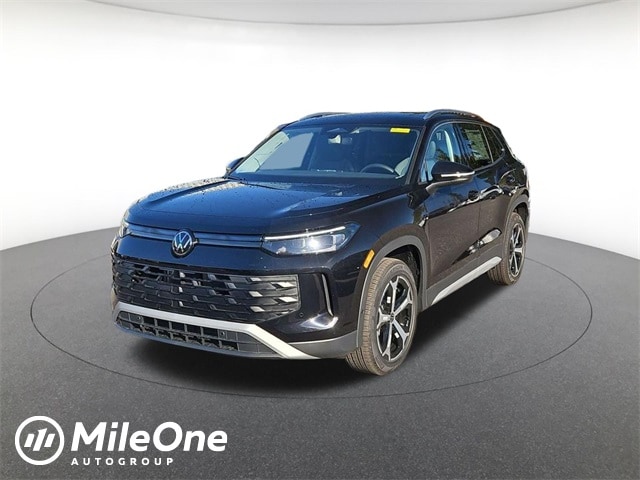 2026 Volkswagen Tiguan SE's photo