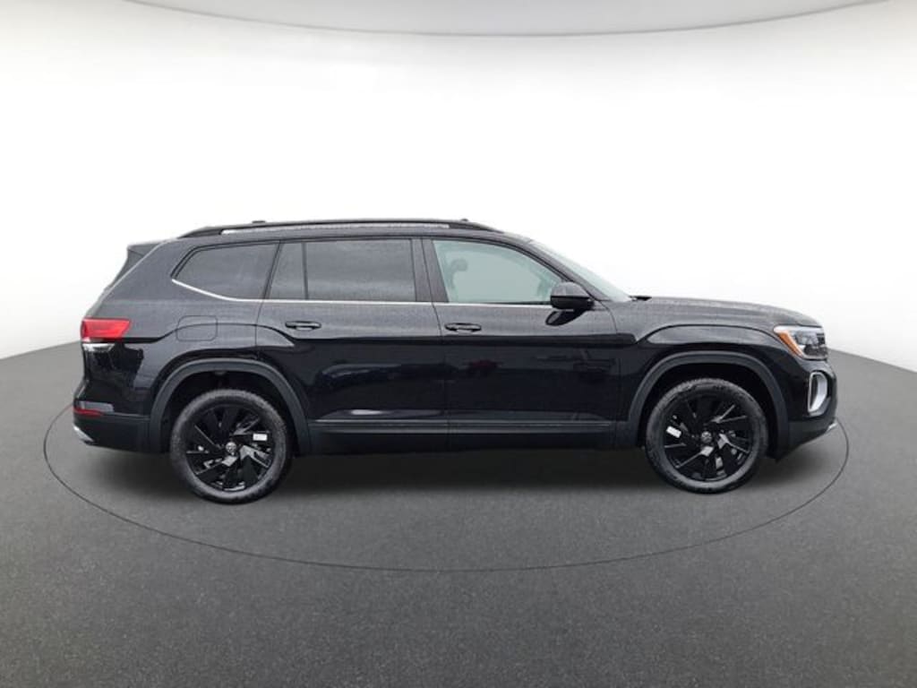 New 2026 Volkswagen Atlas 2.0T SE w/Technology SUV