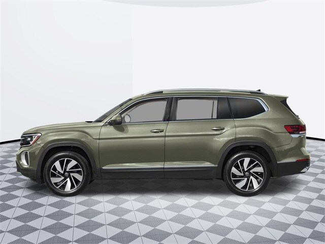 2025 Volkswagen Atlas SEL photo 3