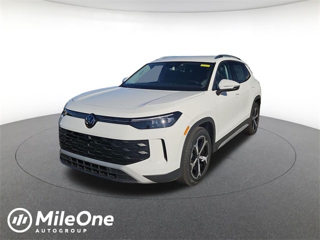 2026 Volkswagen Tiguan SE's photo