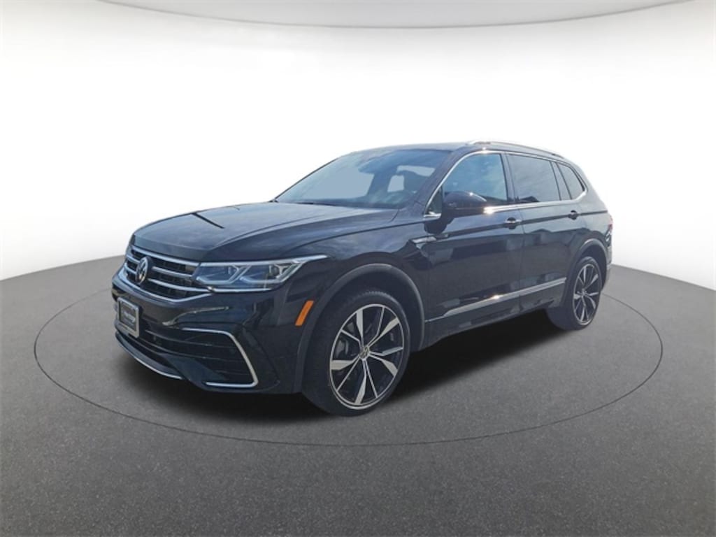 Used 2024 Volkswagen Tiguan 2.0T SEL R-Line SUV
