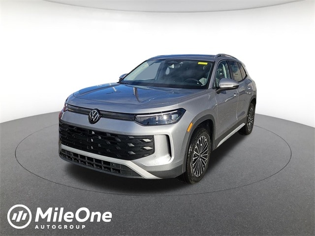 2026 Volkswagen Tiguan S's photo