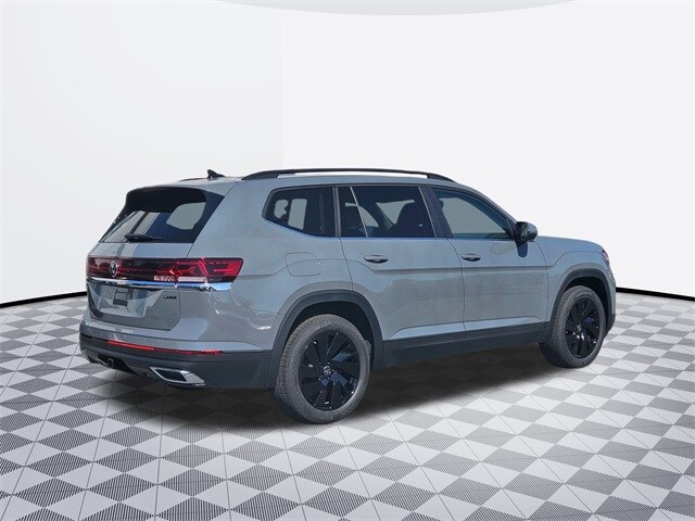 2026 Volkswagen Atlas SE Technology photo 4