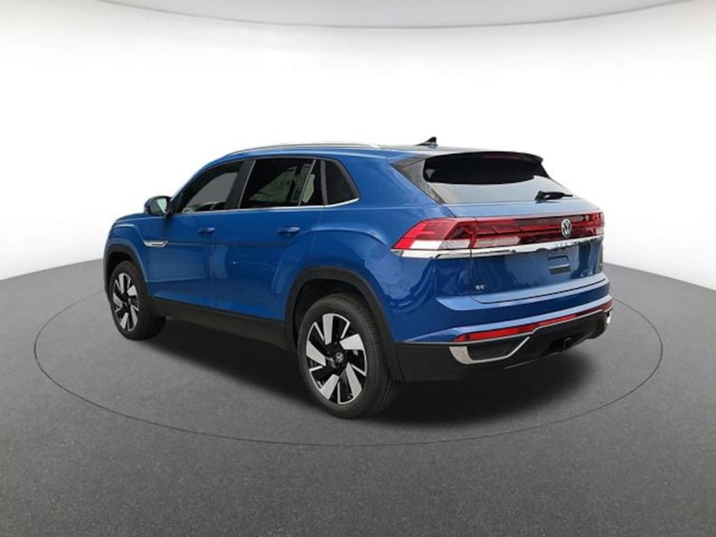 New 2026 Volkswagen Atlas Cross Sport SE w/Technology SUV