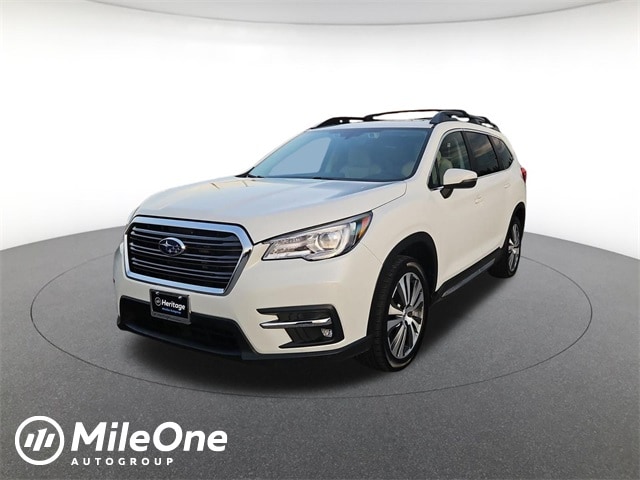 2022 Subaru Ascent Limited's photo