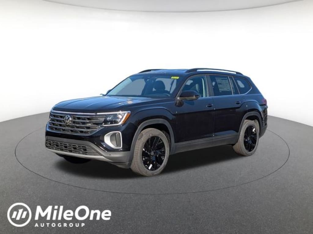 New 2026 Volkswagen Atlas 2.0T SE w/Technology SUV