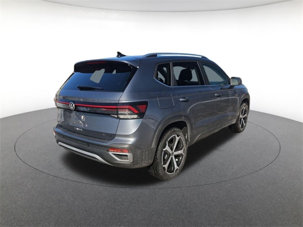 New 2026 Volkswagen Taos 1.5T SEL SUV