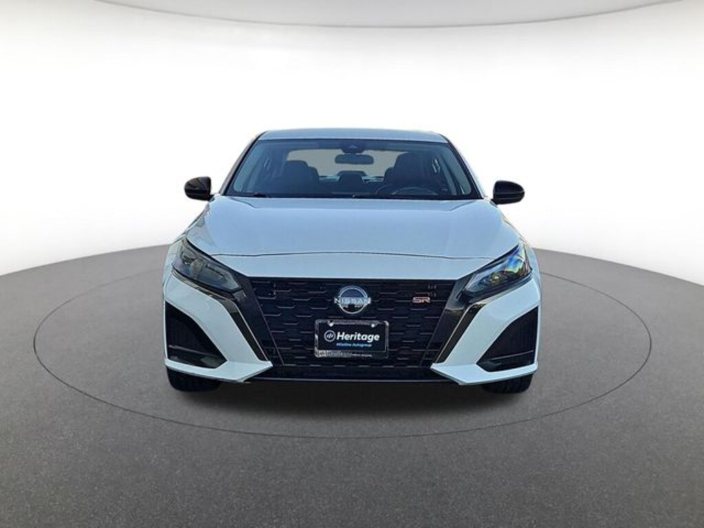 Used 2024 Nissan Altima 2.5 SR Sedan
