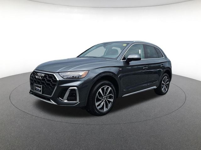 2023 Audi Q5 45 Premium's photo