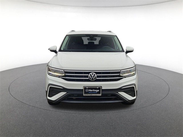 2022 Volkswagen Tiguan SE photo 2