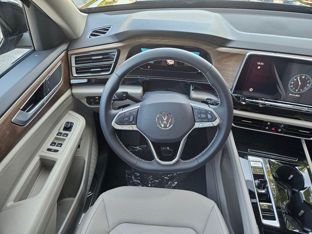 2026 Volkswagen Atlas SE w/Tech - Photo 7