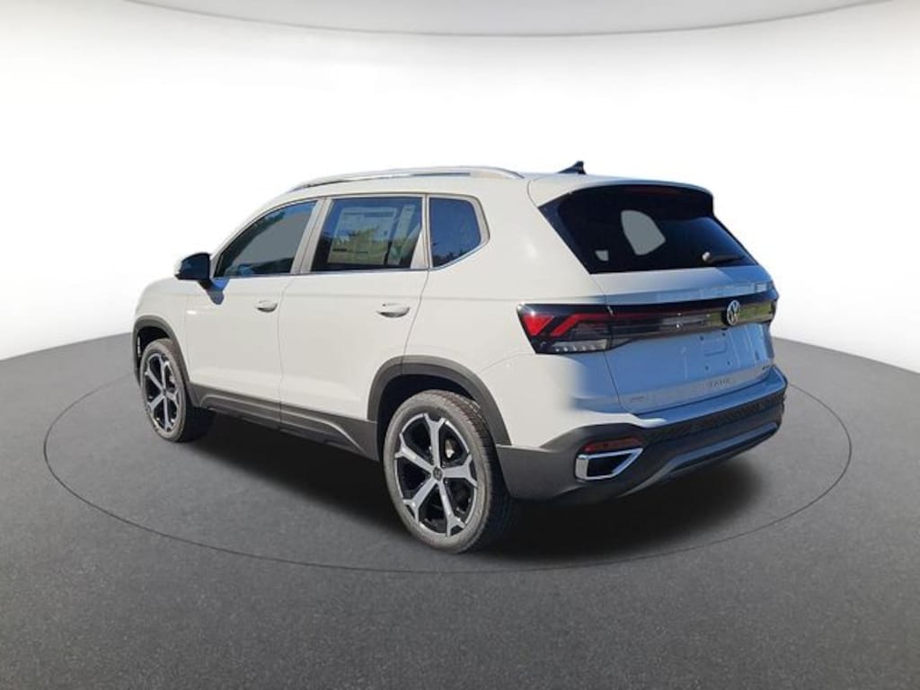 New 2027 Volkswagen Taos 1.5T SEL SUV