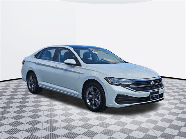 2024 Volkswagen Jetta 1.5T SE photo 3