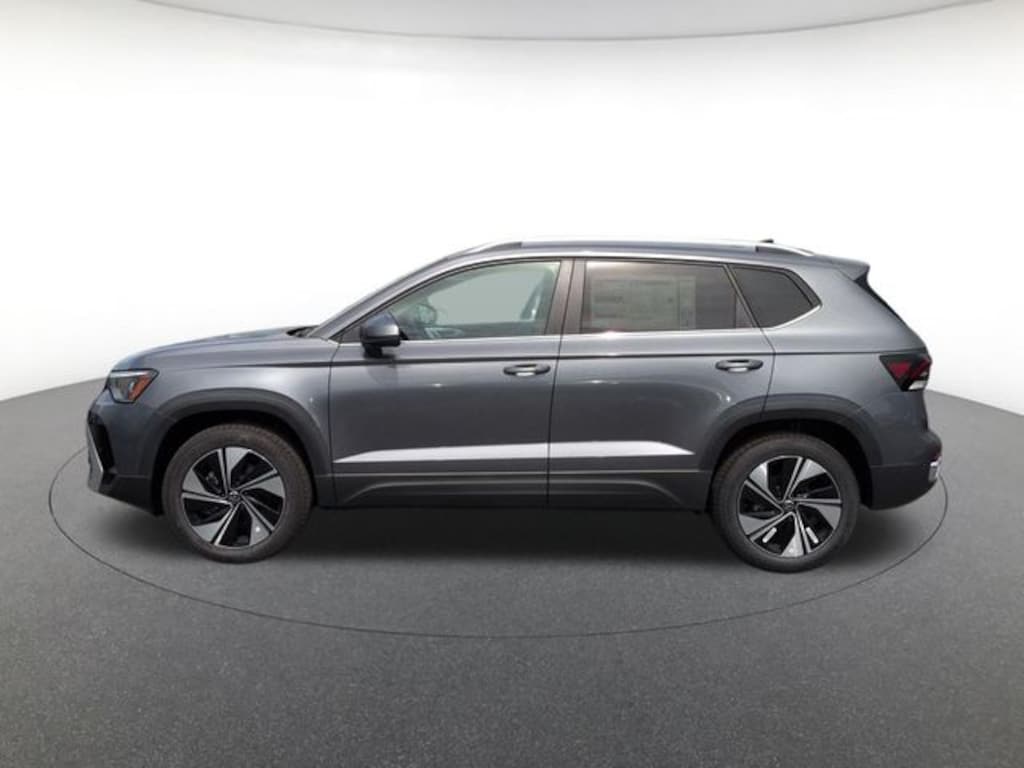 New 2026 Volkswagen Taos 1.5T SE SUV