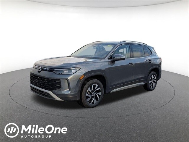 2026 Volkswagen Tiguan S's photo