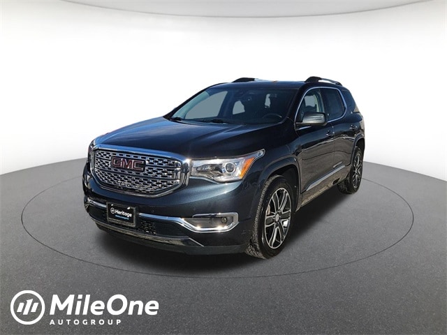 2019 GMC Acadia Denali's photo