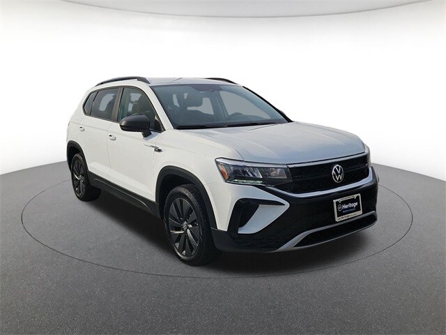 2023 Volkswagen Taos S photo 2