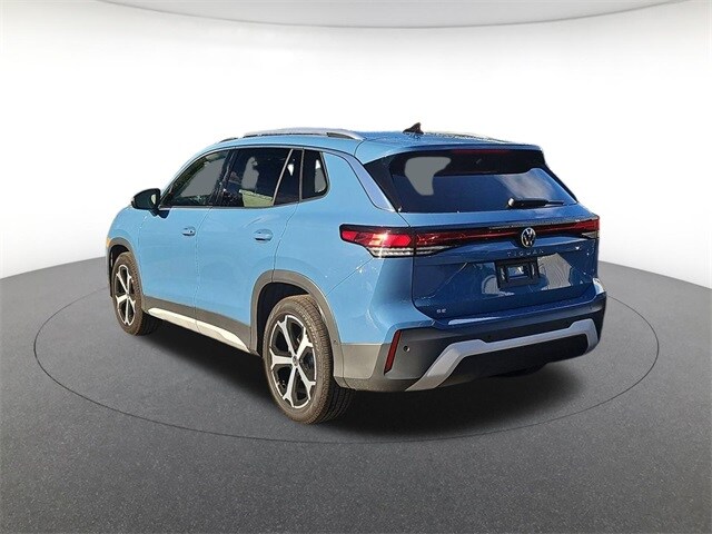 2026 Volkswagen Tiguan SE photo 3