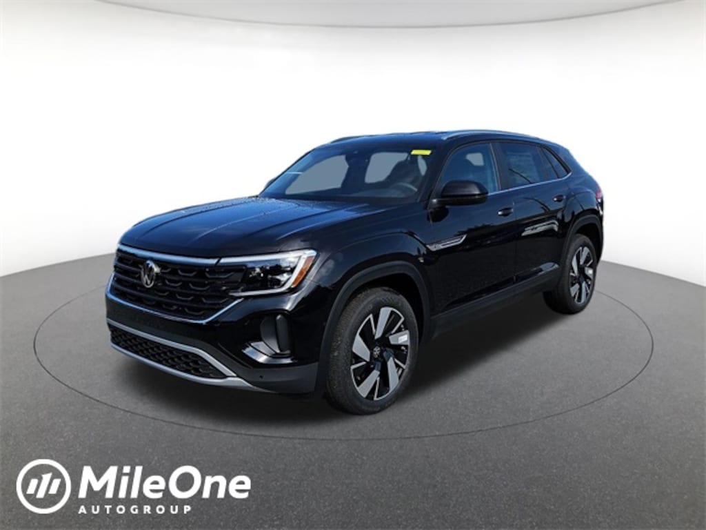 New 2025 Volkswagen Atlas Cross Sport 2.0T SE w/Technology SUV