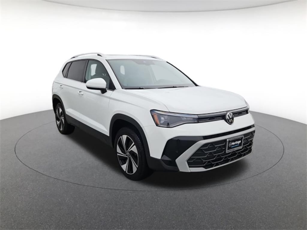 Used 2025 Volkswagen Taos 1.5T SE SUV