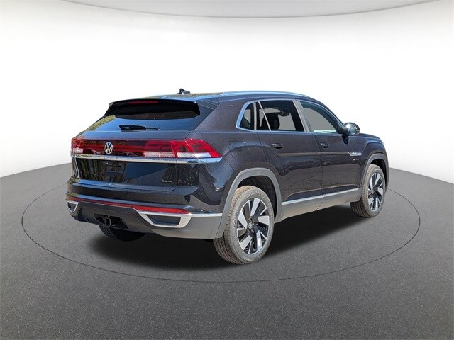 2026 Volkswagen Atlas Cross Sport SEL photo 3