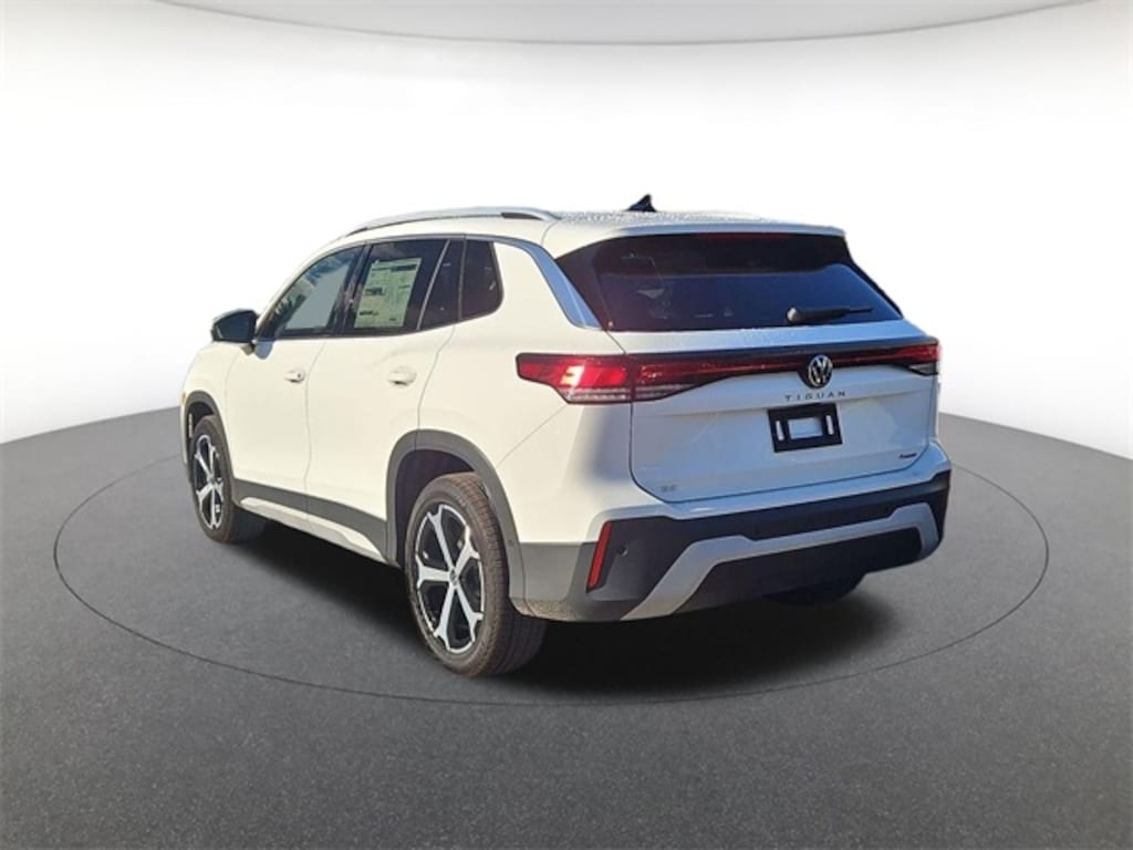 New 2026 Volkswagen Tiguan SE SUV