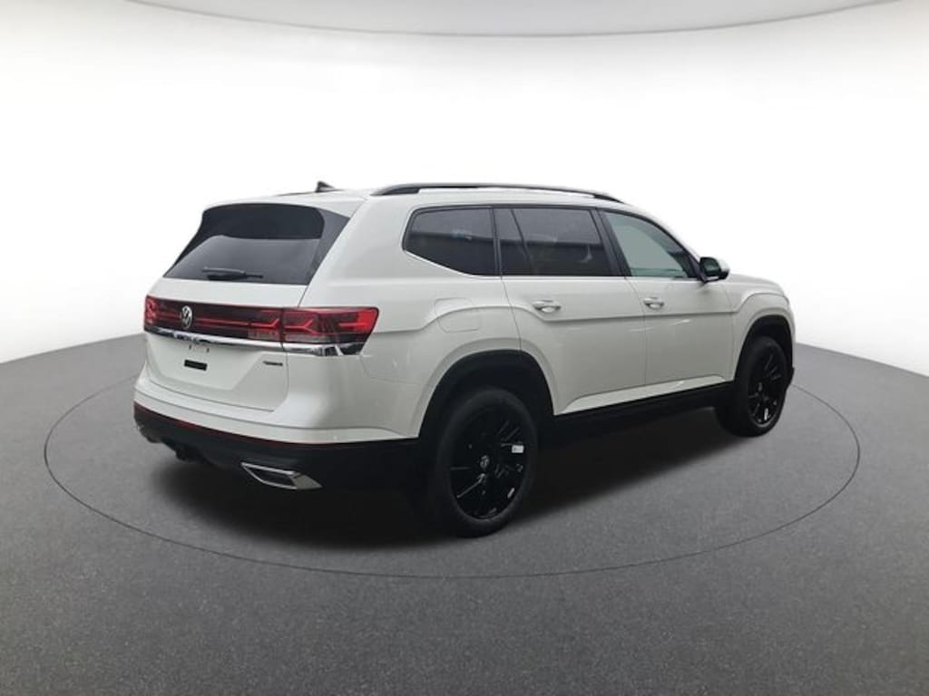 New 2026 Volkswagen Atlas 2.0T SE w/Technology SUV