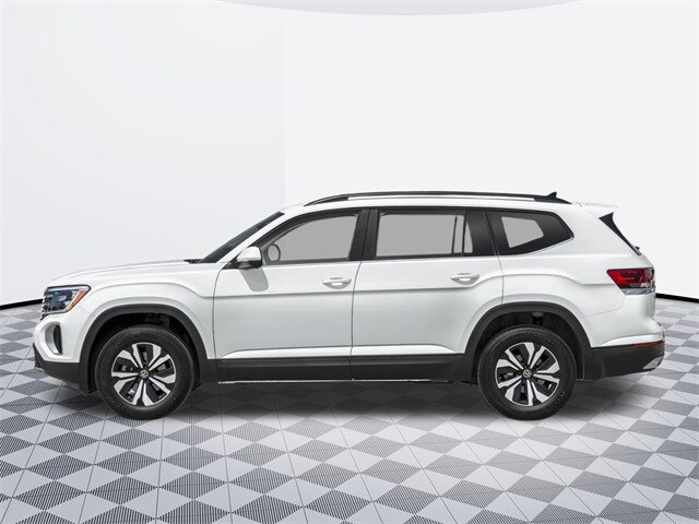 2025 Volkswagen Atlas SE Technology photo 3