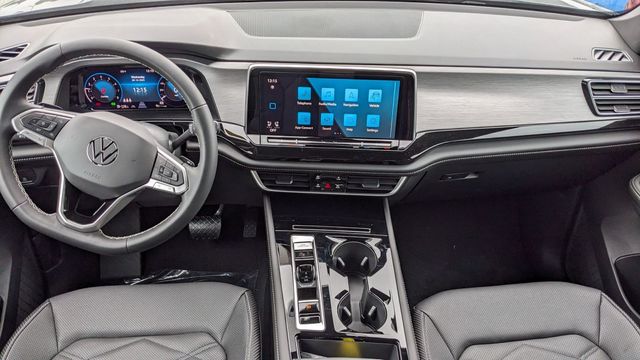 2026 Volkswagen Atlas Cross Sport SE w/Tech - Photo 7