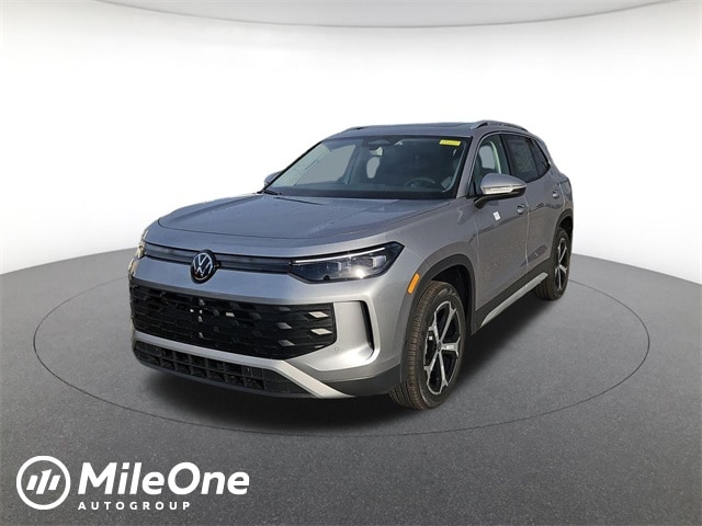 2026 Volkswagen Tiguan SE's photo