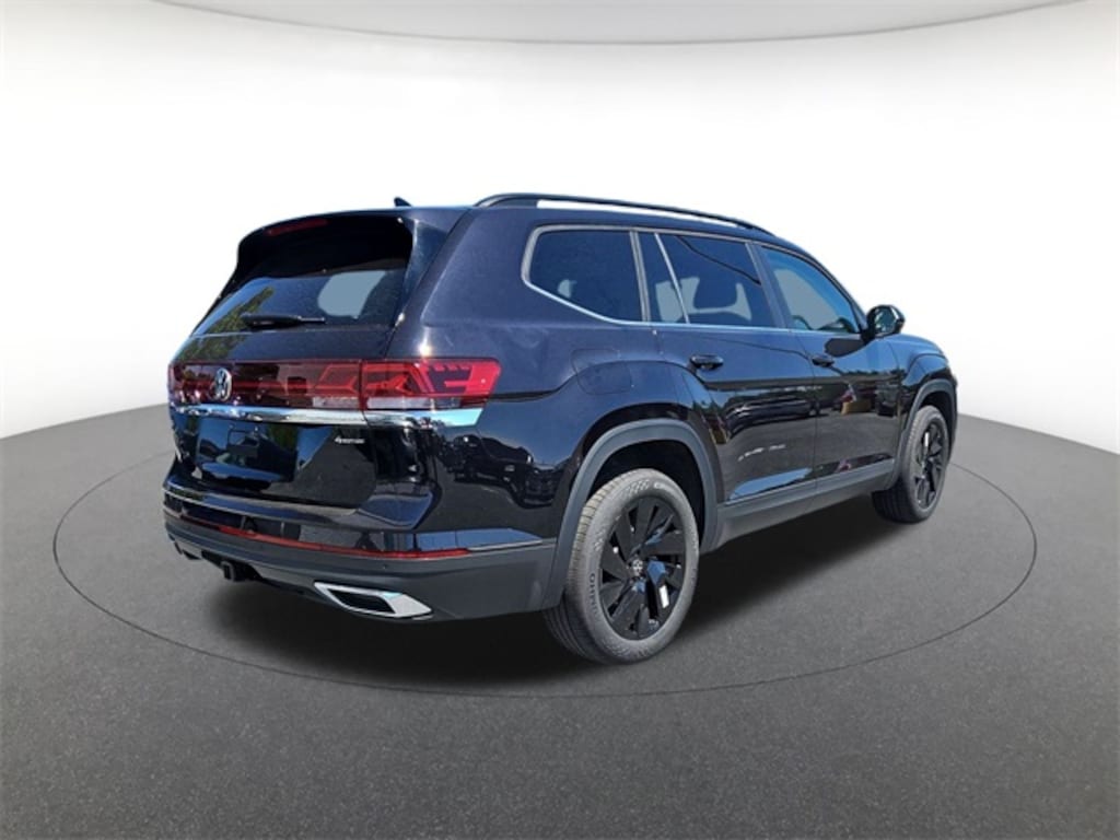 New 2026 Volkswagen Atlas 2.0T SE w/Technology SUV