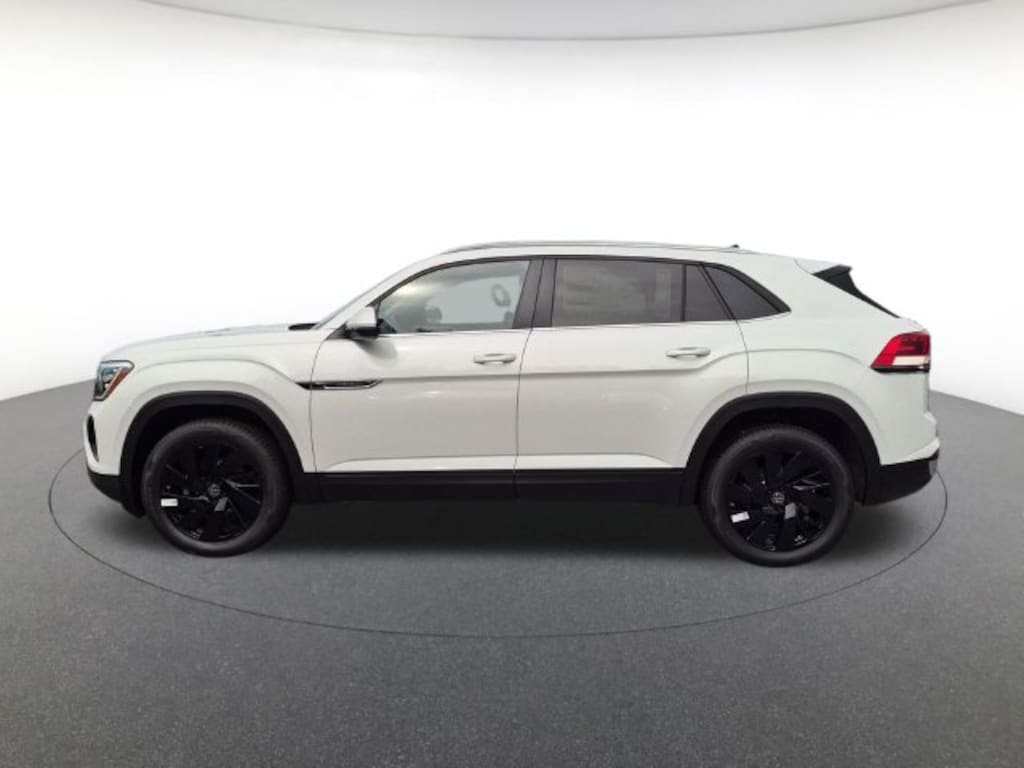 New 2026 Volkswagen Atlas Cross Sport SE w/Technology SUV