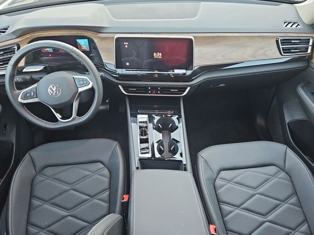 2026 Volkswagen Atlas SE w/Tech - Photo 8