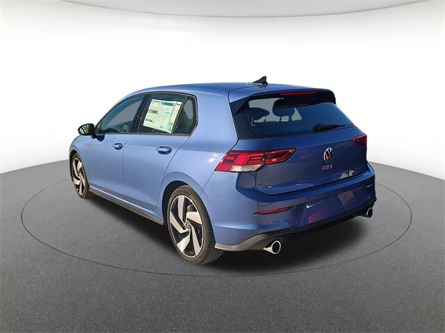 2026 Volkswagen Golf GTI S photo 3