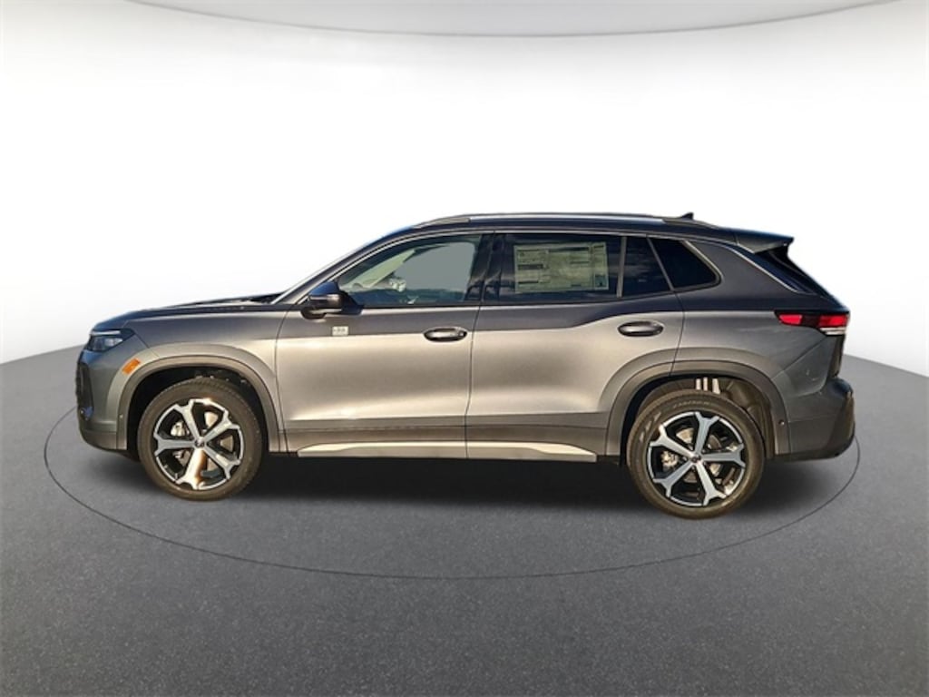 New 2026 Volkswagen Tiguan 2.0T SE SUV