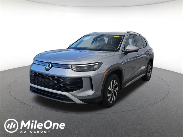 2026 Volkswagen Tiguan S's photo