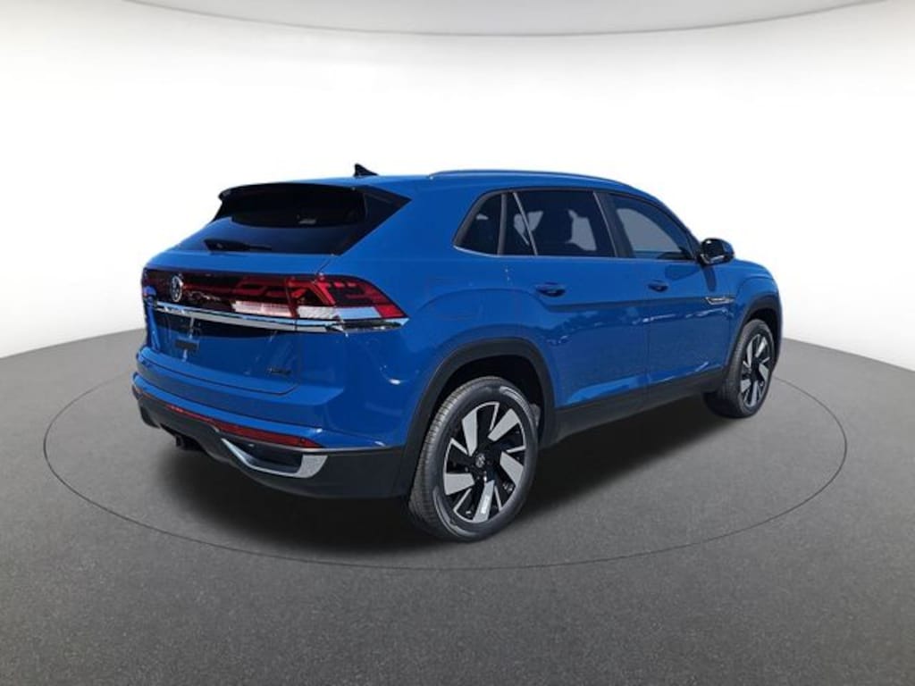 New 2026 Volkswagen Atlas Cross Sport 2.0T SE w/Technology SUV