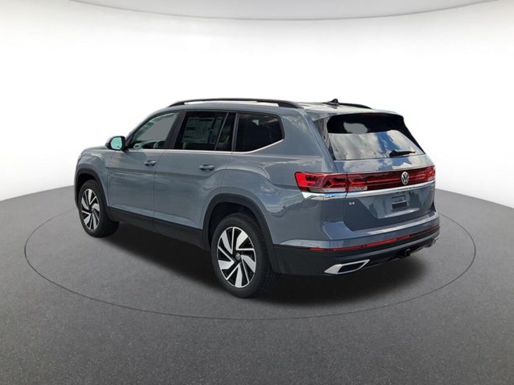New 2026 Volkswagen Atlas 2.0T SE w/Technology SUV